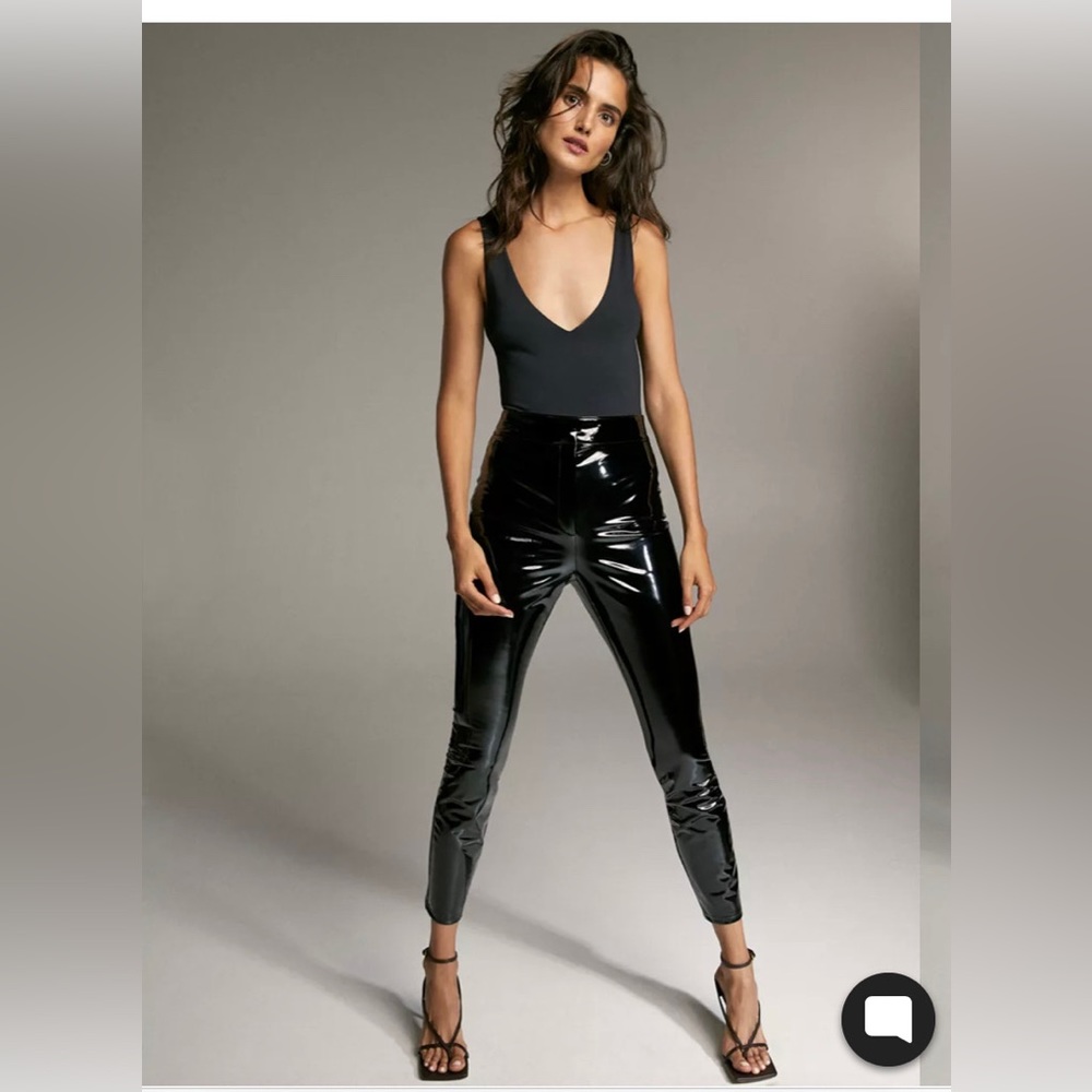 New with tag Aritzia trousers